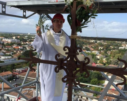 Flèche de l'église Saint-Amand de Caudéran
